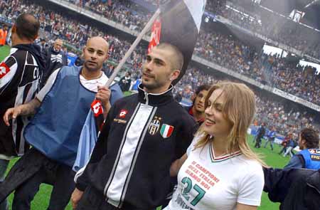 贝尔萨：我是个毒瘤，是那种会让环境变得紧张的人