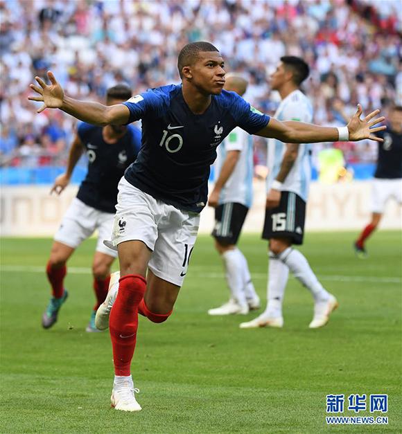 英媒预测：哈兰德30岁可超希勒成第一人 终局英超389球（英媒：哈兰德30岁有望超越希勒登顶，英超生涯或定格389球）