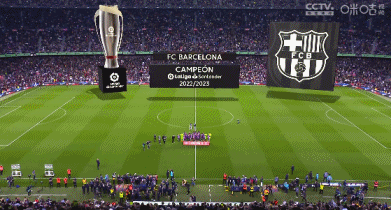 骑车危险行为引热议，功德木鱼再破碎