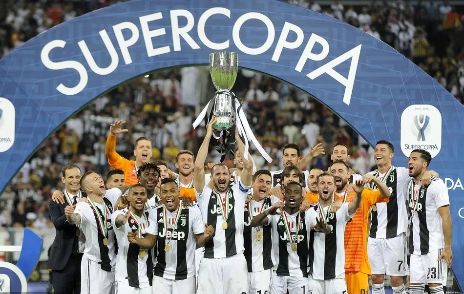 世界杯球场启用新冷却系统，科技感十足