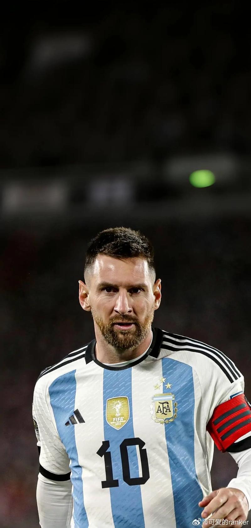 巴萨梅西关键助攻助力进球